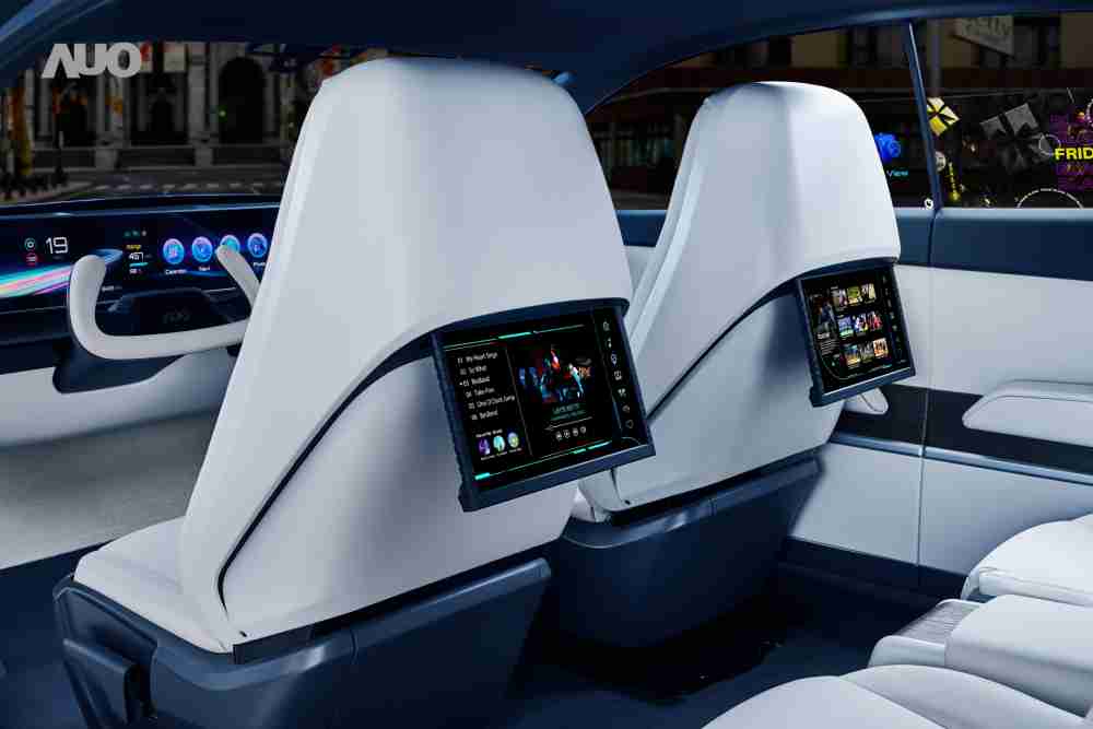 尊龙集团将于CES 展示全新Smart Cockpit 2024，，可紧密串连使用者多元需求，，并革新座舱内部的应用和设计，，带来身历其境且引人入胜的视觉飨宴，，，，满足驾乘人员的全方位体验